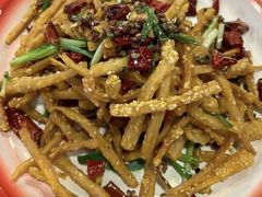 干煸藕丝-久久湖北菜