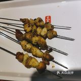 里边又有韧劲 口感刚刚好 口味也适中 肉夹馍是酥脆饼皮