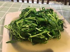 清炒马兰头-观桥阁(锦溪店)