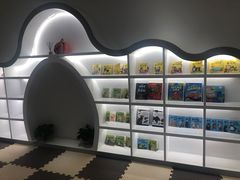 -沥鲨亲子游泳俱乐部(金沙洲中心)