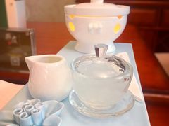 -燕庭·纯燕窝·甜品下午茶(南京西路店)