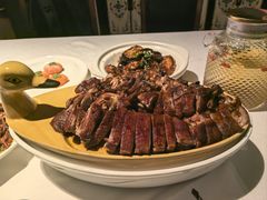 -八府香鸭·啫啫煲(华山路店)