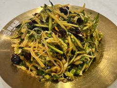 -辣盆盆麻辣小龙虾(哈尔滨总店)