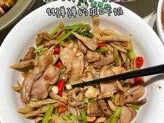 -绿草地·湘菜(7mall店)