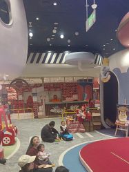 -奈尔宝家庭中心·亲子餐厅(鄞州万达店)