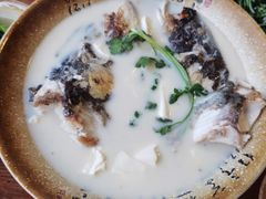 招牌鱼头汤-75幢私房菜馆