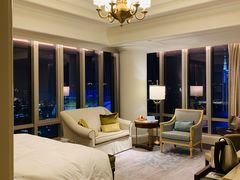 -广州富力丽思卡尔顿酒店