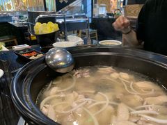 -东椰·海南椰子鸡火锅(朝阳门店)