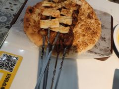 -欧提汗·新疆餐厅·清真(银都路店)