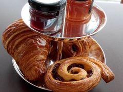 android_upload_pic-Angelina(IFC)