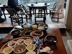 -包整·丝娃娃(一览甲秀楼风景店)