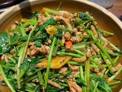 -民间瓦缸煨汤館(嵩山路店)