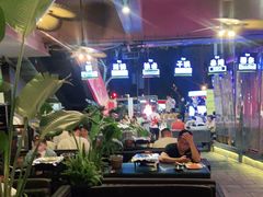 -何师烧烤Pro ·江湖川菜·小龙虾·精酿(太古里旗舰店)