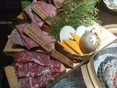 -山川小町·极番烧肉(新地假日广场店)