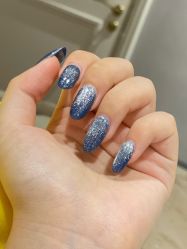 -手牵手美甲
