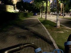 -南京眼步行桥