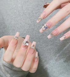 -WH日式美甲沙龙
