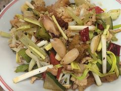 -钟吾小馆·地道徐州菜(锦创书城店)