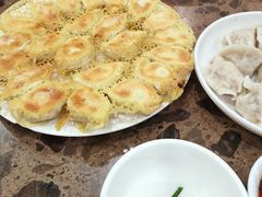 -周家大连水饺(美专校街店)