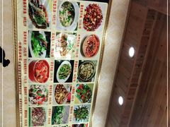 -乡土特色.冷锅鱼.牦牛肉汤锅