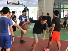 -深圳中学篮球场