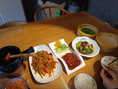 -顶顶香煎饼家常菜(金花南路店)