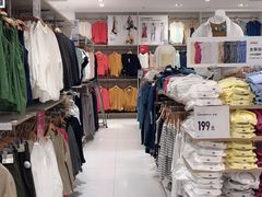 -优衣库(南京建邺万达广场店)