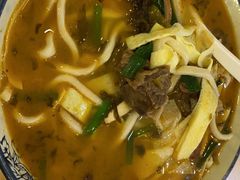 -阿彬生炒牛肉面(解放路店)