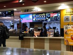-麦当劳(田林好又多店)