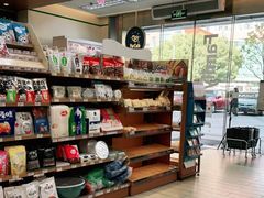 零售区-全家便利店(兴源北路店)