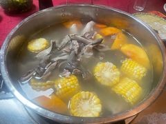 -麻奢鸽农庄·梦里水乡