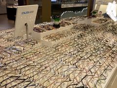 -新视达眼镜店·蔡司·依视路(名镜苑店)