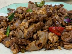 -标记美食新鲜猪杂(兴南大道店)