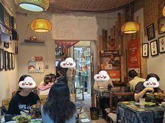 -蜗牛小馆醉乡民谣云南菜(惠新西里店)