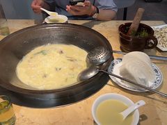 -陈大锅·岳阳鱼馆·地道岳阳菜(美食街店)