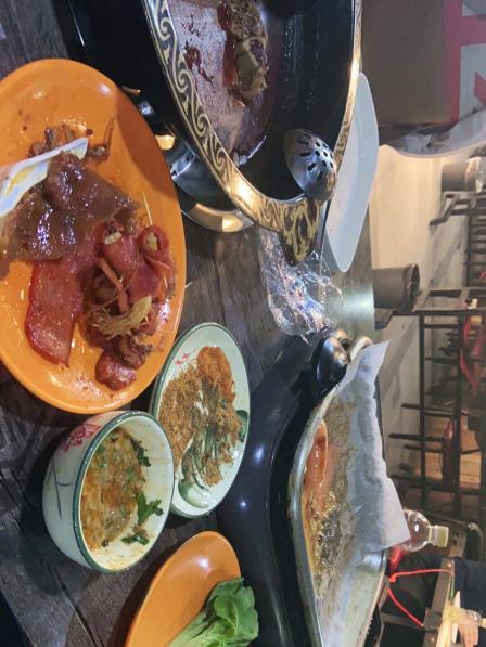 过把瘾东北自助烤肉(汉江路店)-"感觉不错的哇,怎么那么多差评,奇怪