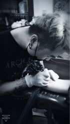 -越域刺青