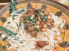 -观音桥步行街