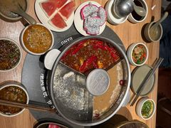 -巴奴毛肚火锅(龙湖锦艺城店)