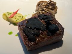 -弦月窗LUNETTE BY AMANDA(复兴路店)