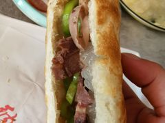 -高玛纳驴肉火烧(一世界店)