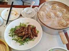 -梅利汴京烤鸭•开封豫菜地标店(铁北街店)