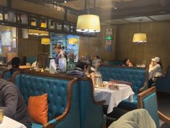 -领鲜活海鲜榴莲自助火锅(东门店)