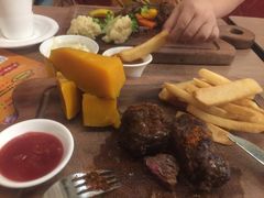 -5号公路餐厅(曼哈顿店)