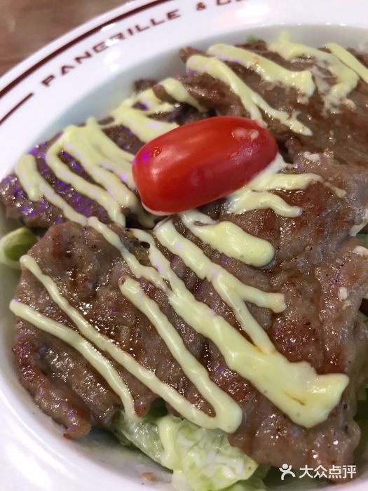 F16购物中心图片