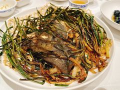 葱烤鸦片鱼头-老吉士酒家(天平路店)