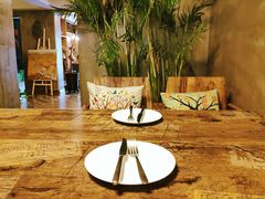 -HIGH FIVE哈福手工汉堡(桂林路店)