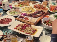 -壹号院音乐餐厅•烤全羊•新疆菜(浐灞店)