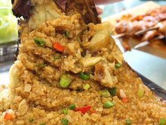 -小河公主秘制烤羊腿(小绿谷店)