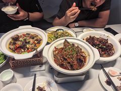 -三湘四水正宗湘菜(君峰路店)